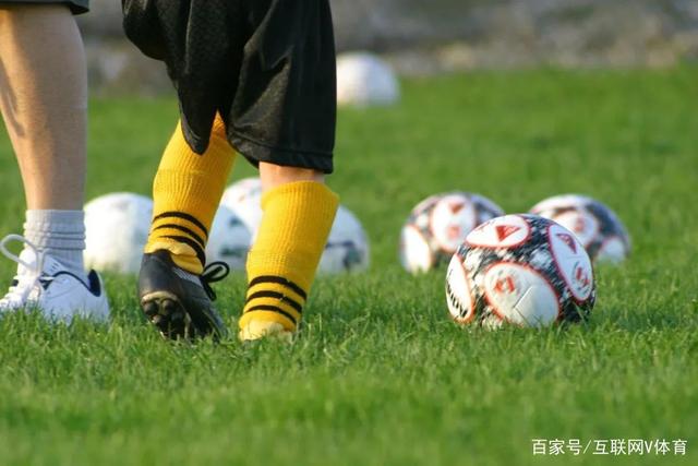 十人铁人0-1西海岸 姆本扎故意报复直红杨展彭制胜热菲尼奥失良机